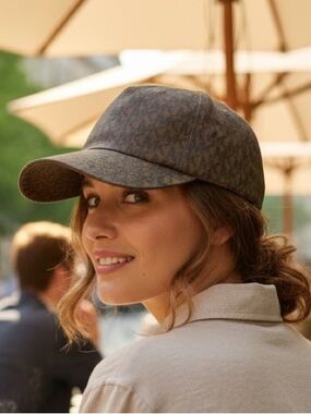 NWT Michael Kors MK Signature Print Baseball Cap Brown/Khaki